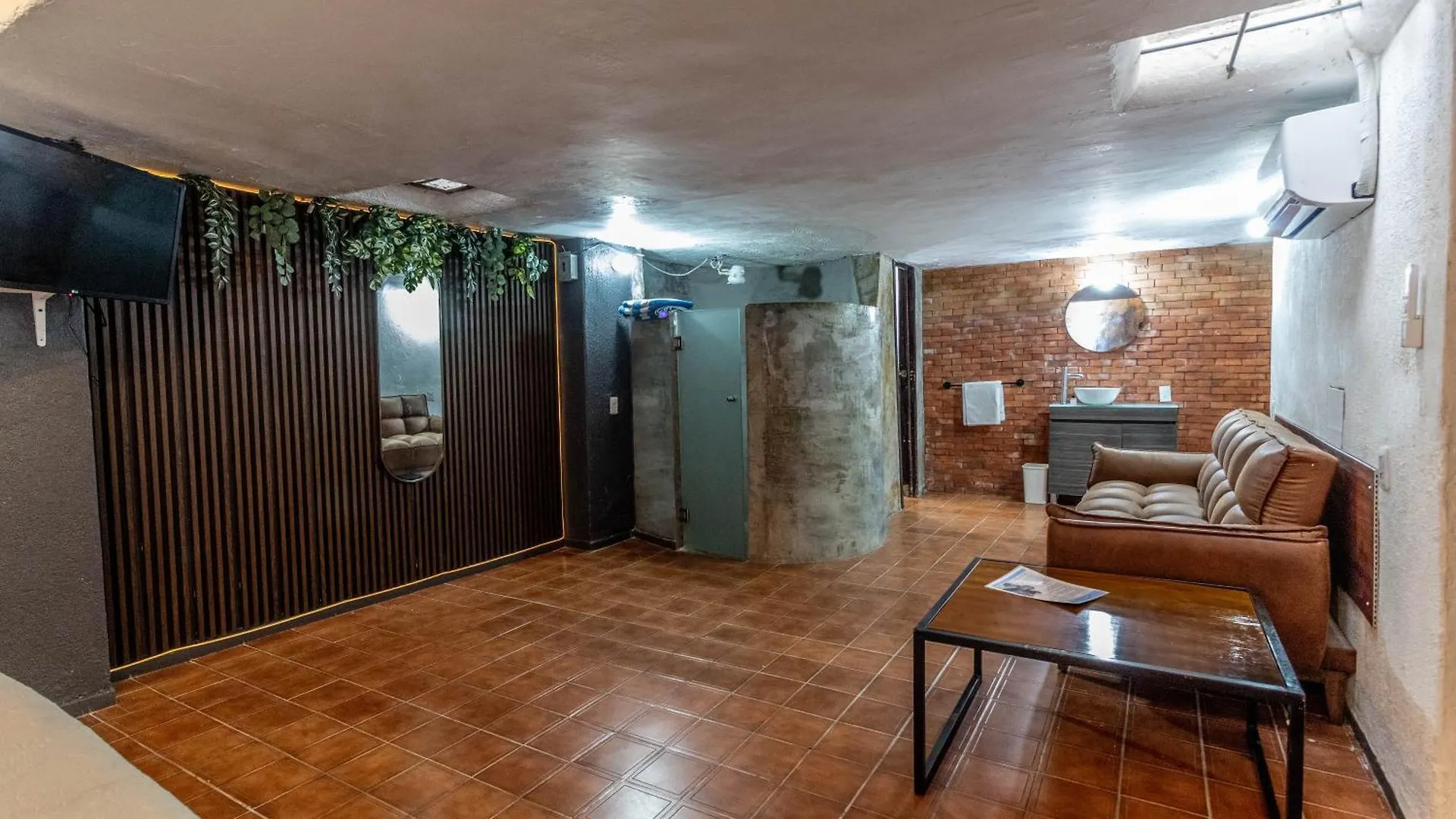 Suite Subterranea 2P Con Hvac, Chapalita 6 غوادالاجارا